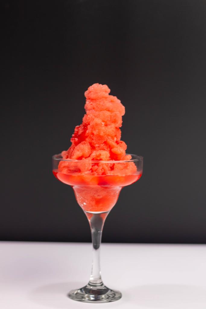 frozen strawberry daiquiri